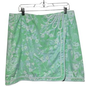 The Lilly Lilly Pulitzer Vintage‎ Wrap Skirt Green, White, Blue Floral
